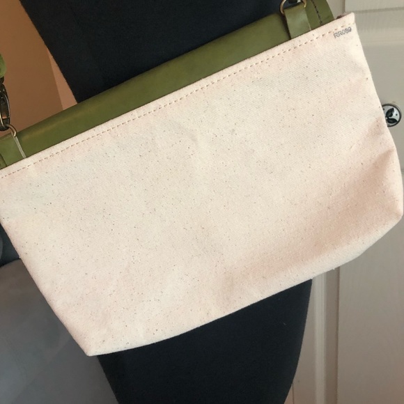 R. Riveter Small crossbody/clutch - Picture 2 of 5